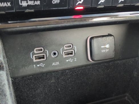 Used 2021 Jeep Grand Cherokee L Limited image 32