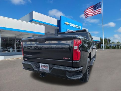 Used 2021 Chevrolet Silverado 1500 RST w/ Bed Protection Package AWD/4WD image 3