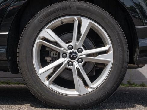 Used 2024 Audi Q3 2.0T Premium Plus w/ Premium Plus Package AWD/4WD image 13