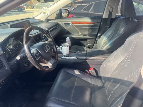 Used 2018 Lexus RX 350L FWD image 9