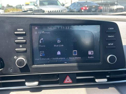 Used 2021 Hyundai Elantra SEL FWD image 23