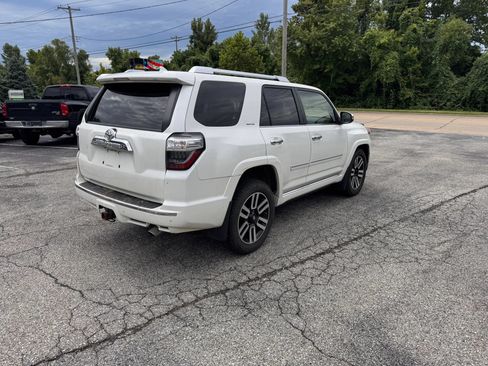 Used 2015 Toyota 4Runner Limited AWD/4WD image 5