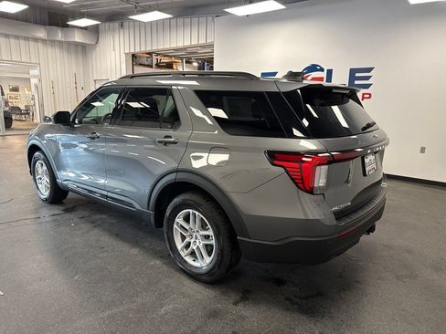 New 2026 Ford Explorer Active AWD/4WD image 7