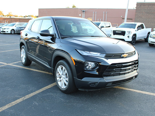 Used 2021 Chevrolet TrailBlazer LS FWD image 4