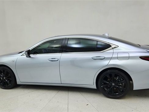 Used 2024 Lexus ES 350 F Sport image 4
