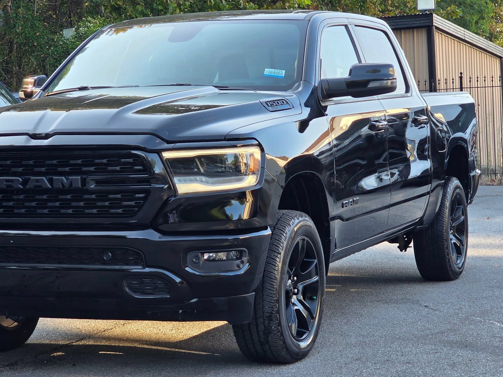 Used 2023 RAM 1500 Big Horn AWD/4WD image 3