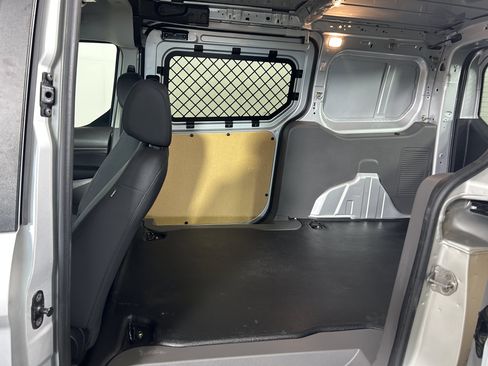 Used 2020 Ford Transit Connect XL FWD image 21