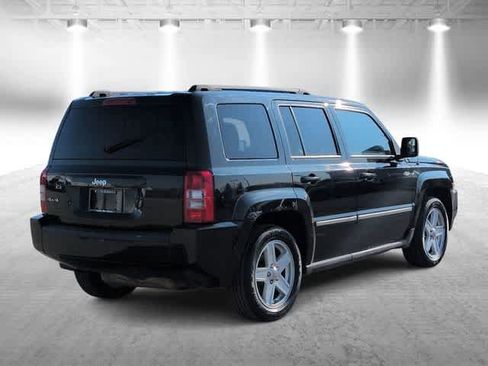 Used 2010 Jeep Patriot Sport AWD/4WD image 8