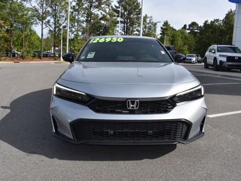 Used 2025 Honda Civic Sport image 4