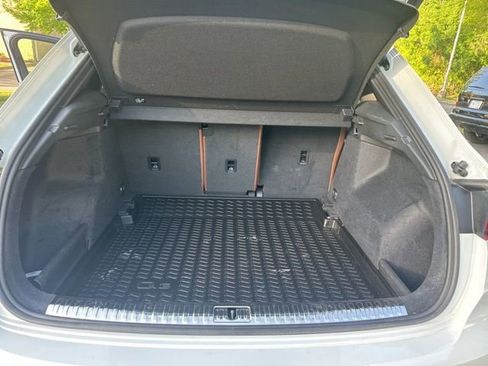 Used 2024 Audi Q3 2.0T Premium image 14