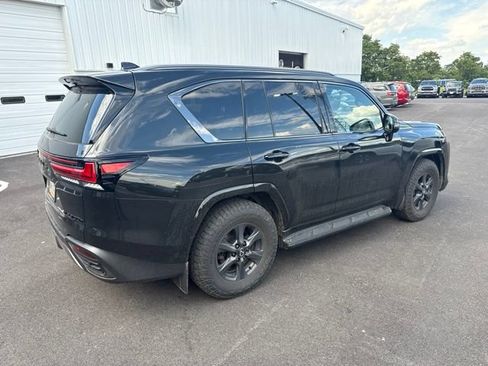 Used 2025 Lexus LX 700h Overtrail w/ Accessory Package (Z1) AWD/4WD image 3