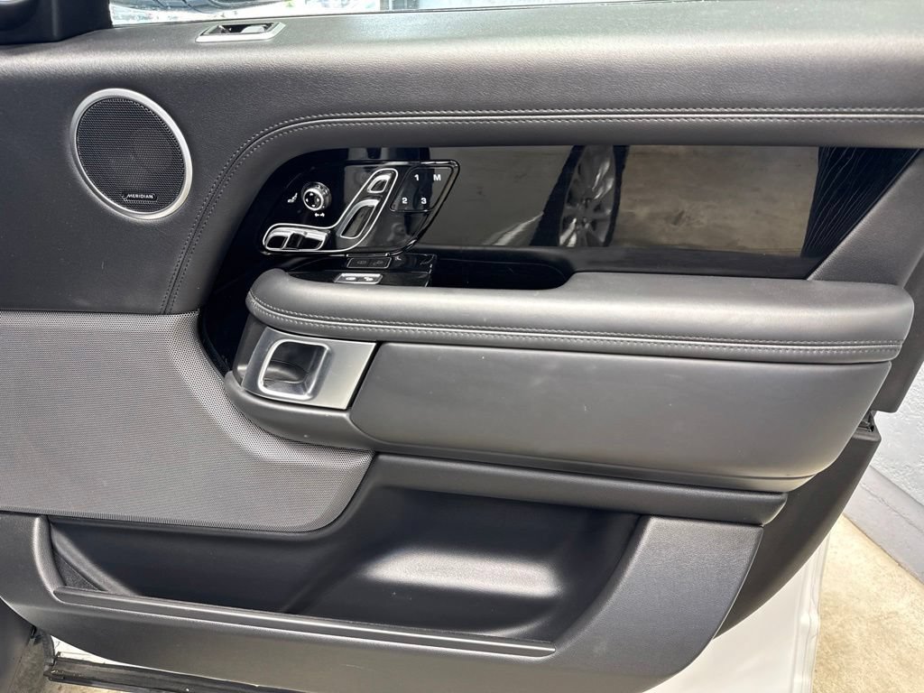 Used 2020 Land Rover Range Rover HSE AWD/4WD image 29