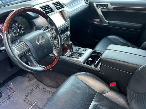 Used 2015 Lexus GX 460 Luxury image 11