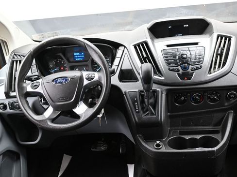 Used 2018 Ford Transit 150 XL RWD image 24