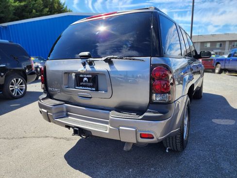Used 2005 Chevrolet TrailBlazer LS w/ LS Preferred Equipment Group image 6