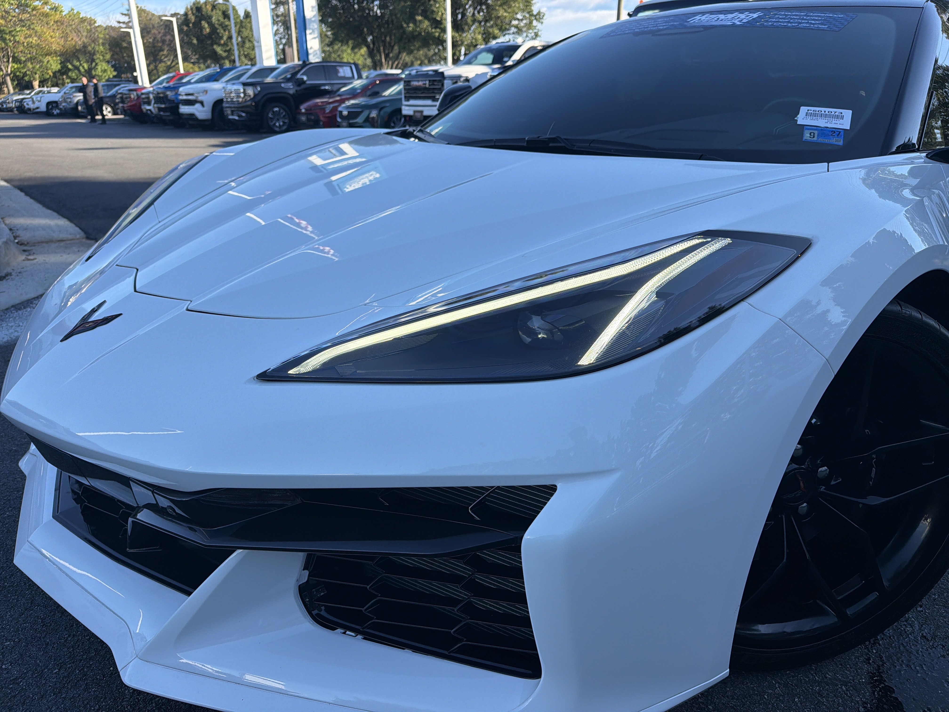 Used 2025 Chevrolet Corvette Z06 w/ Stealth Interior Trim Package RWD image 6