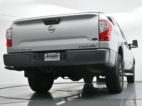 Used 2018 Nissan Titan PRO-4X w/ Pro-4x Convenience Package AWD/4WD image 53