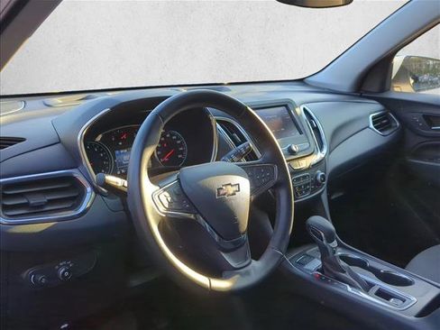 Used 2024 Chevrolet Equinox LT image 9