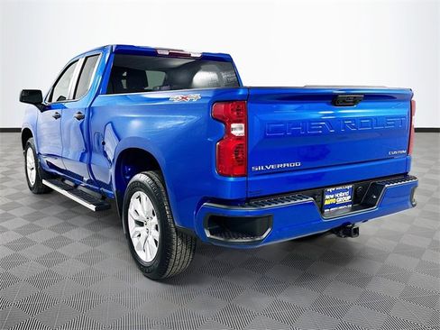 Used 2024 Chevrolet Silverado 1500 Custom image 5