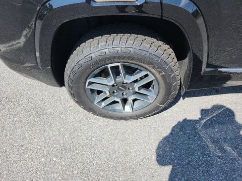 New 2026 GMC Terrain AT4 w/ Convenience Package III image 5