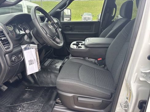 New 2026 RAM 5500 Tradesman AWD/4WD image 12
