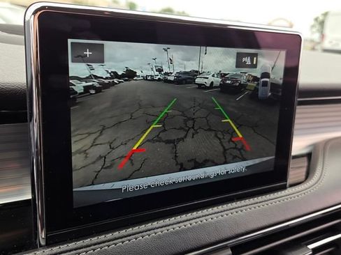 Used 2022 Lincoln Corsair FWD image 24