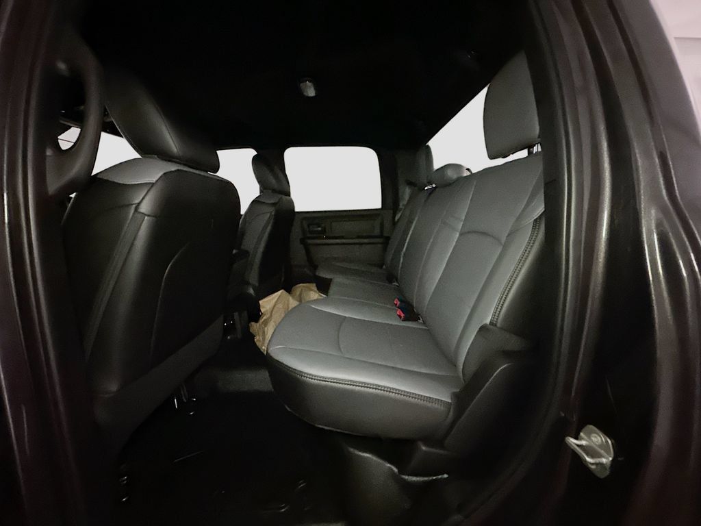 New 2026 RAM 3500 Tradesman w/ Chrome Appearance Group A AWD/4WD image 18
