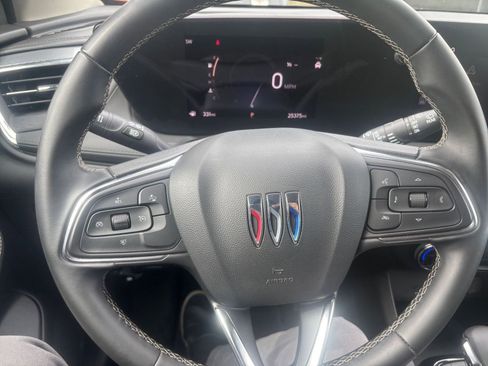 Used 2025 Buick Encore GX Preferred image 32