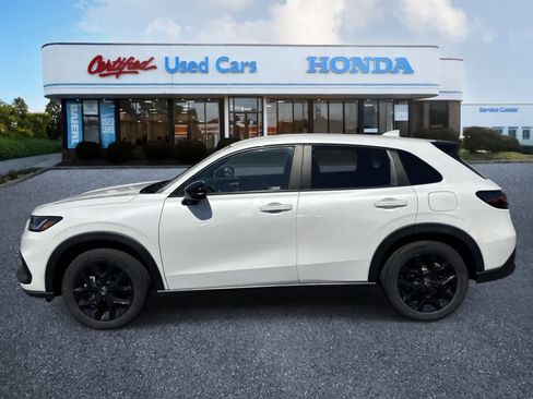 Used 2024 Honda HR-V Sport image 2