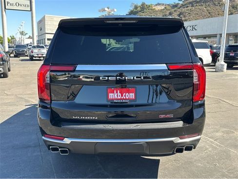 New 2026 GMC Yukon XL Denali w/ Denali Reserve Package image 12