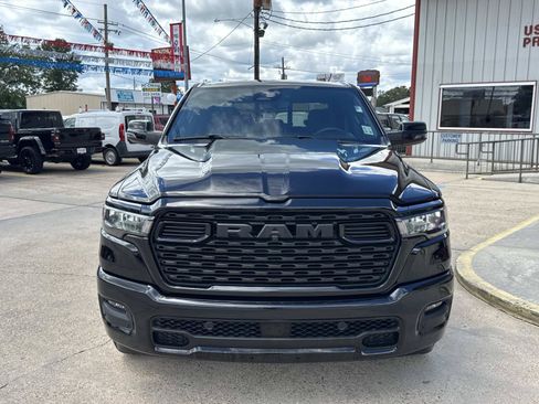 Used 2025 RAM 1500 Big Horn AWD/4WD image 2