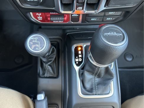New 2026 Jeep Gladiator Willys AWD/4WD image 19