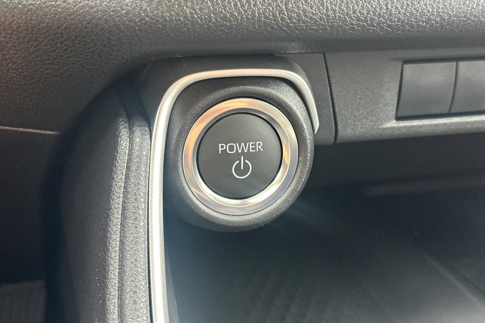 New 2026 Toyota Grand Highlander XLE FWD image 24