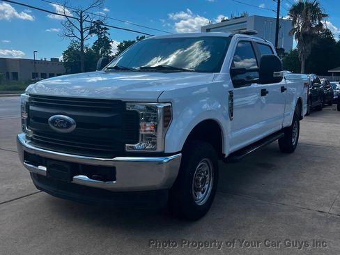 Used 2019 Ford F250 XL w/ Power Equipment Group AWD/4WD image 1