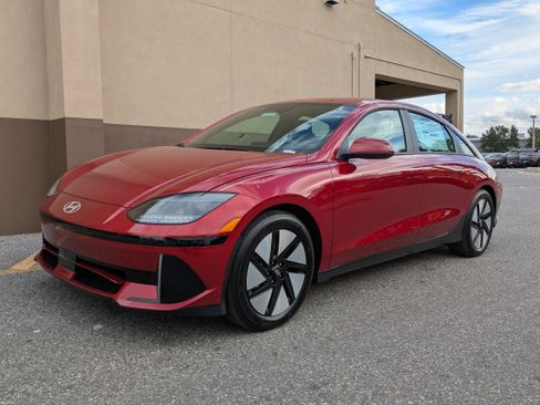 New 2025 Hyundai Ioniq 6 SE image 9