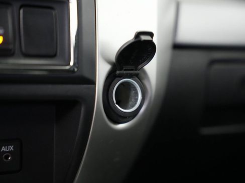 Used 2019 Nissan Titan PRO-4X AWD/4WD image 28