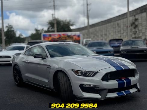 Used 2017 Ford Mustang Shelby GT350 w/ Electronics Package RWD image 12