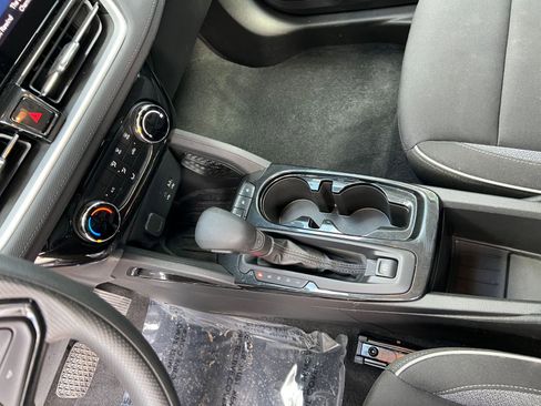 Used 2025 Chevrolet TrailBlazer LT image 35