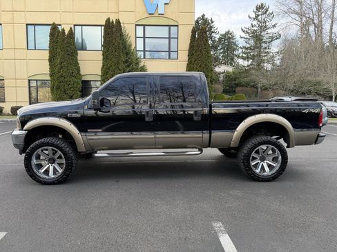Used 2003 Ford F350 Lariat image 9