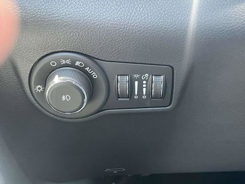 New 2026 Jeep Compass Latitude image 29