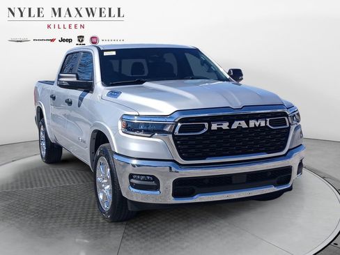 New 2026 RAM 1500 2WD Crew Cab image 2