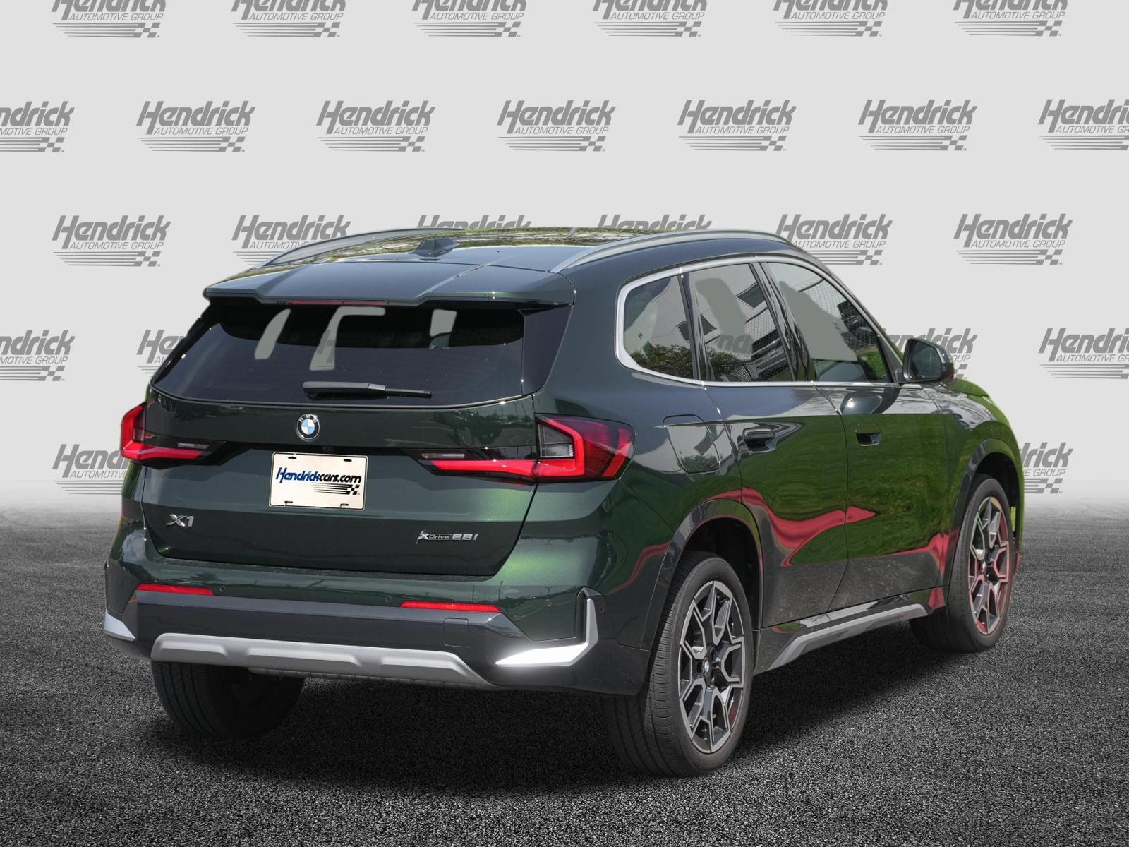 Certified 2025 BMW X1 xDrive28i AWD/4WD image 9