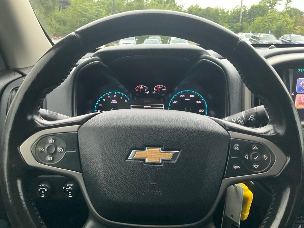Used 2017 Chevrolet Colorado Z71 AWD/4WD image 17