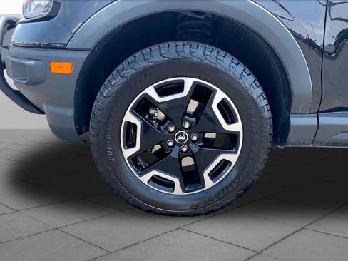 Used 2021 Ford Bronco Sport Outer Banks w/ Outer Banks Package (96D) AWD/4WD image 11