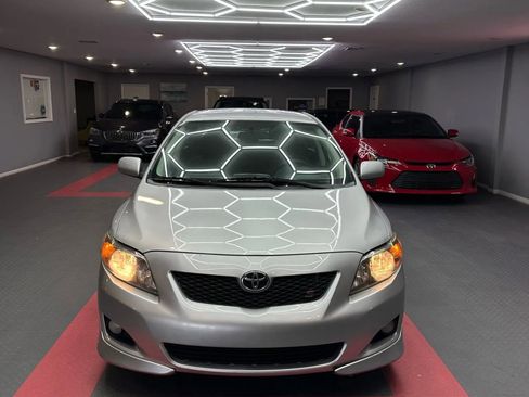 Used 2010 Toyota Corolla S image 8