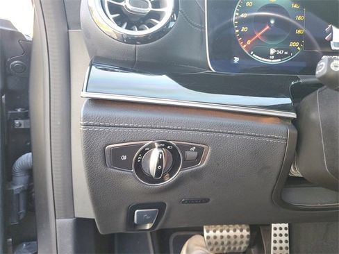 Used 2022 Mercedes-Benz AMG GT 43 image 23