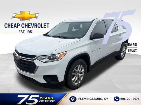 Used 2021 Chevrolet Traverse LS FWD image 1