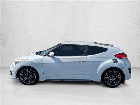 Used 2016 Hyundai Veloster Turbo FWD image 9