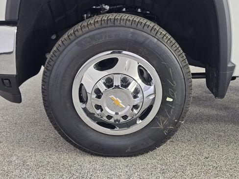 New 2026 Chevrolet Silverado 3500 LT w/ Texas Edition AWD/4WD image 13