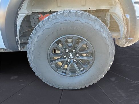Used 2025 Ford F150 Raptor image 14